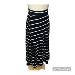 🌼🌼Cherokee kids skirt Preloved Medium🌼🌼